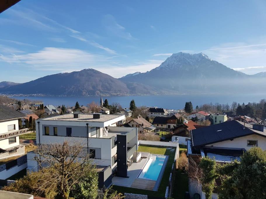 Dachwohnung Mit Seeblick Altmünster Esterno foto
